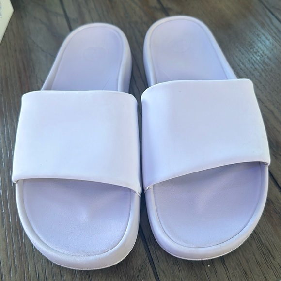 lululemon athletica Shoes - Lululemon Light Lavender Slides Sz 10